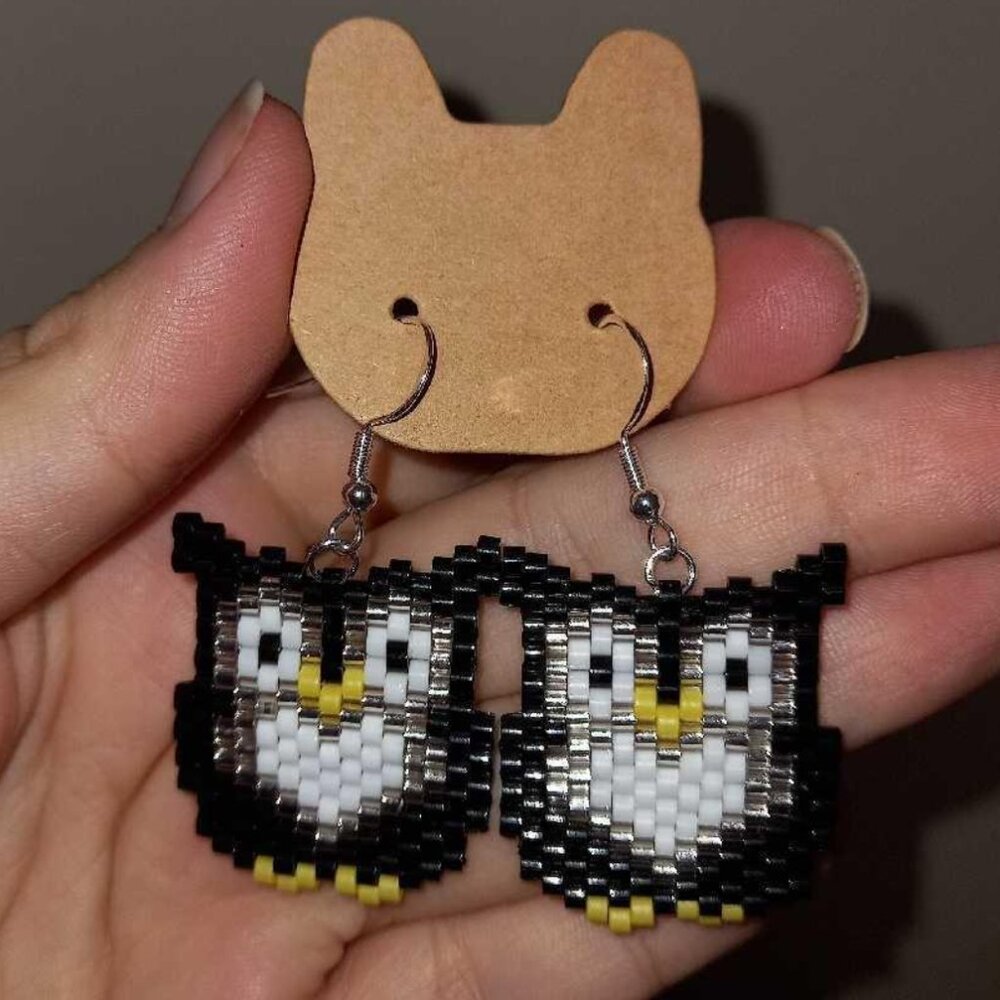 🦉 Handmade Beaded Owl Earrings - Silver Plated Hooks 🦉